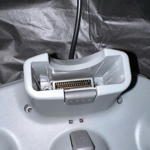 Nintendo 64 controllers - Picture 4 of 5